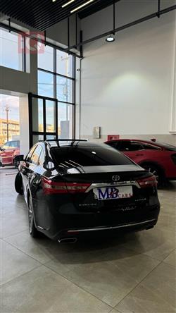 تويوتا أفالون